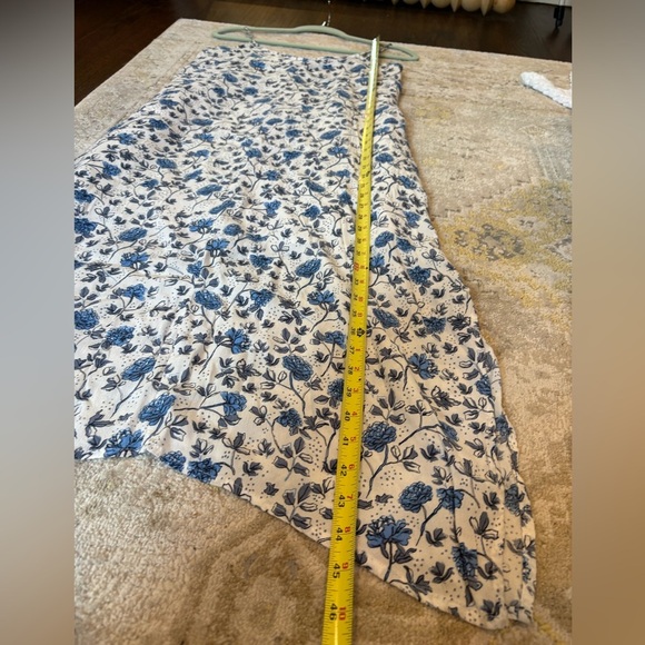 Gap Floral Handkerchief Blue Floral Dress - Picture 7 of 8